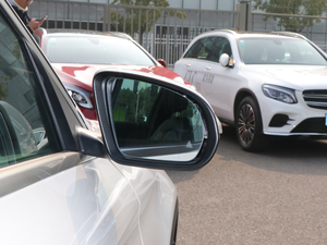 2018GLC 300 4MATIC Ӹ (ji)^