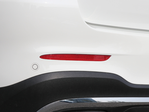 2018GLC 300 4MATIC Ӹ ^