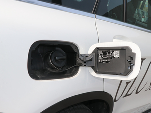 2018GLC 300 4MATIC Ӹ w