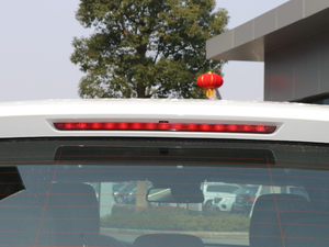 2018GLC 300 4MATIC Ӹ ^