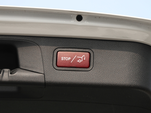 2018GLC 300 4MATIC Ӹ g