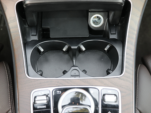 2018GLC 300 4MATIC Ӹ g