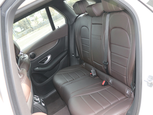 2018款GLC 300 4MATIC 动感型 后排座椅
