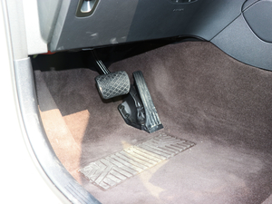 2018GLC 300 4MATIC Ӹ g