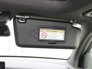 2018GLC 300 4MATIC Ӹ g