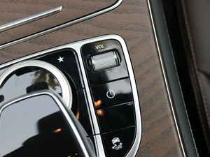 2018GLC 300 4MATIC Ӹ {