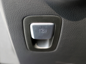 2018GLC 300 4MATIC Ӹ v܇Ƅ