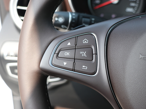 2018GLC 300 4MATIC Ӹ п؅^