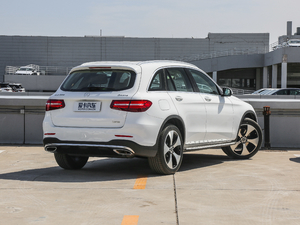 2018Ŀ GLC 300 4MATIC Ӹ w^