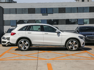 2018Ŀ GLC 300 4MATIC Ӹ w^