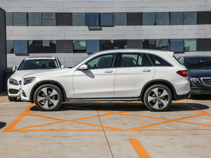 2018款改款 GLC 300 4MATIC 动感型 正侧（左）