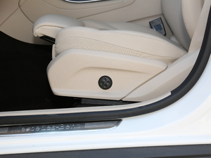 2018Ŀ GLC 300 4MATIC Ӹ g