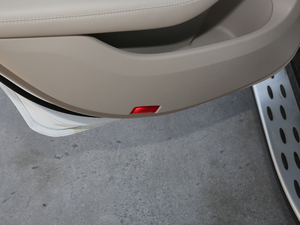 2018Ŀ GLC 300 4MATIC Ӹ g