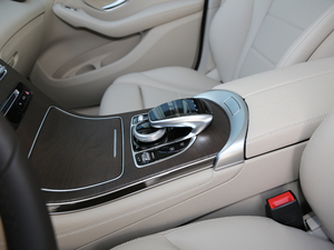 2018Ŀ GLC 300 4MATIC Ӹ g