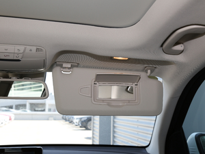 2018Ŀ GLC 300 4MATIC Ӹ g