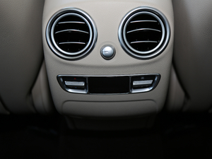 2018Ŀ GLC 300 4MATIC Ӹ п؅^