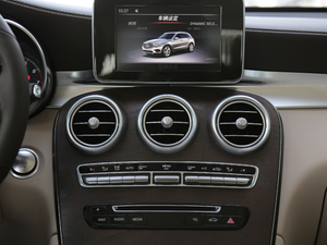 2018Ŀ GLC 300 4MATIC Ӹ {L