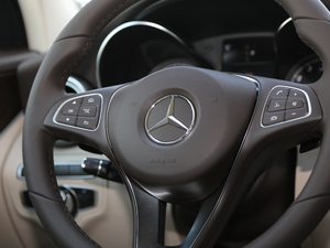 2018Ŀ GLC 300 4MATIC Ӹ п؅^