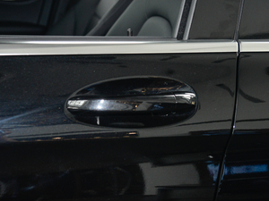 2018Ŀ GLC 260 4MATIC A ^