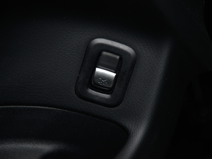 2018Ŀ GLC 260 4MATIC A g