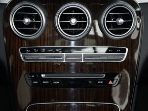 2018Ŀ GLC 260 4MATIC A п؅^