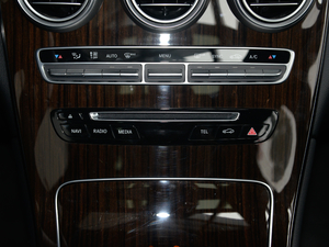 2018Ŀ GLC 260 4MATIC A п؅^