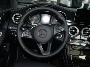 2018Ŀ GLC 260 4MATIC A п؅^