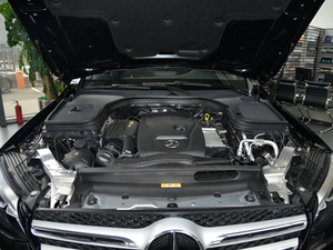 2018Ŀ GLC 260 4MATIC A 