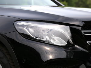 2018Ŀ GLC 260 4MATIC A ^