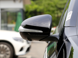 2018Ŀ GLC 260 4MATIC A (x)(ji)^