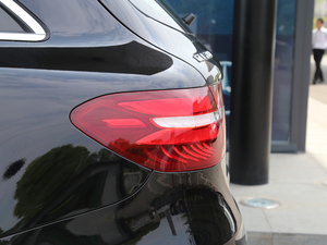 2018Ŀ GLC 260 4MATIC A ^