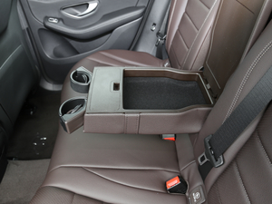 2018Ŀ GLC 260 4MATIC A g