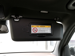 2018Ŀ GLC 260 4MATIC A g