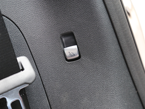 2018Ŀ GLC 260 4MATIC A g