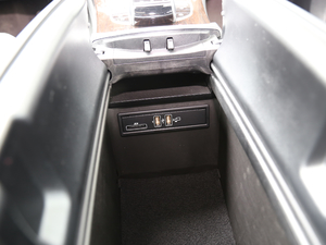 2018Ŀ GLC 260 4MATIC A g