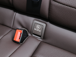 2018Ŀ GLC 260 4MATIC A g