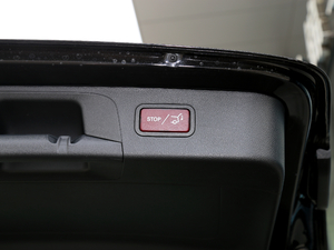 2018Ŀ GLC 260 4MATIC A g