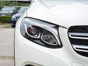 2018Ŀ GLC 200 4MATIC ^