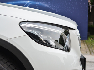 2018Ŀ GLC 200 4MATIC ^