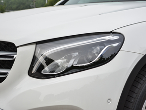 2018Ŀ GLC 200 4MATIC ^