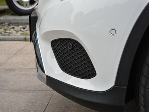 2018Ŀ GLC 200 4MATIC ^