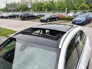 2018Ŀ GLC 200 4MATIC ^