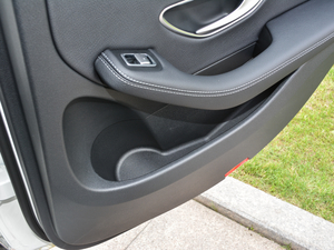 2018Ŀ GLC 200 4MATIC g