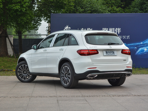 2018Ŀ GLC 260 4MATIC (dng) 45