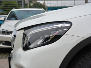 2018Ŀ GLC 260 4MATIC Ӹ ^