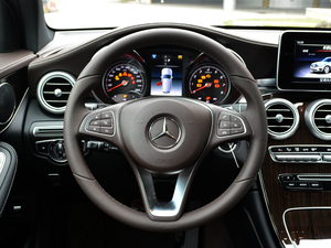 2018Ŀ GLC 260 4MATIC Ӹ P