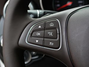 2018Ŀ GLC 260 4MATIC Ӹ п؅^(q)