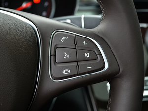 2018Ŀ GLC 260 4MATIC Ӹ п؅^(q)