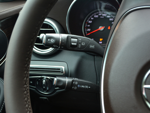 2018Ŀ GLC 260 4MATIC Ӹ п؅^(q)