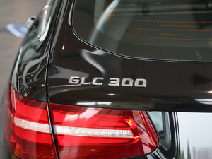 2018Ŀ GLC 300 4MATIC A ^